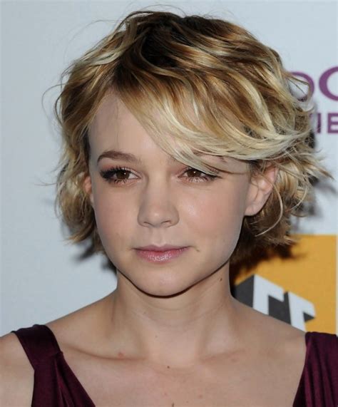 33 Short Hairstyles With Bangs For Women