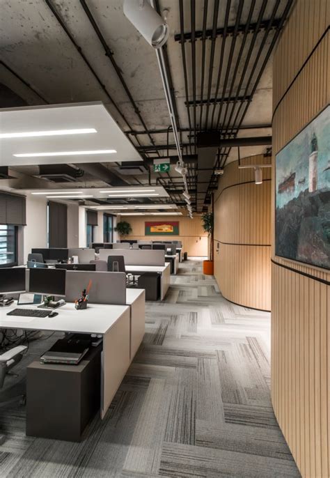 15 Office Snapshots In 2021 Office Interior Design Interior
