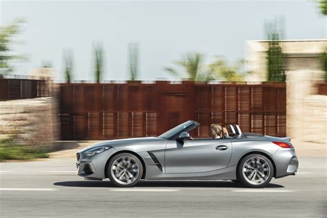 Entry Level Bmw Z4 Sdrive20i Now Available With Manual Transmission Autoevolution