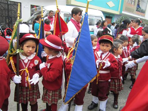 Mirandopinando Fiestas Patrias En El Peru