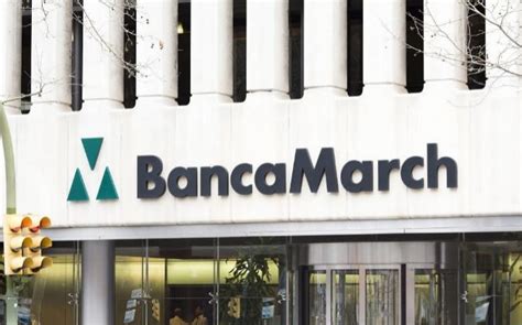 Ad aprile raccolta netta di 956 mln, da inizio anno 3,1 mld. Banca March redujo su beneficio el 12% en 2015