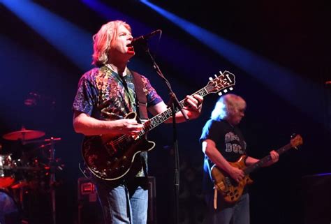 Concert Review Grateful Dead Tribute Band Dark Star Orchestra Lights