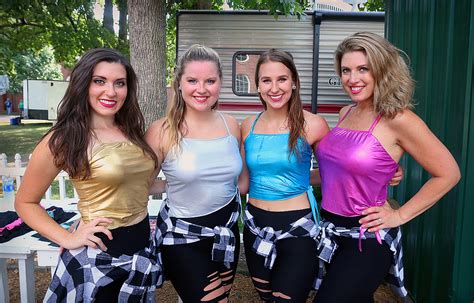 Chicago Honey Bear Dancers Strive To Lead Healthy Lifestyle