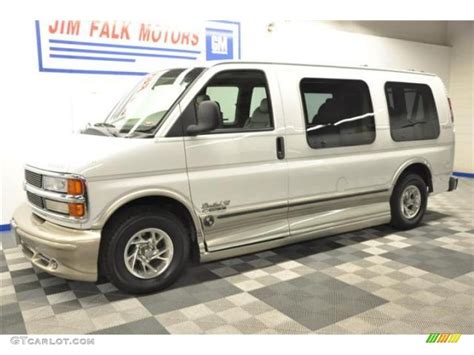 2001 White Chevrolet Express 1500 Passenger Conversion Van 69658408