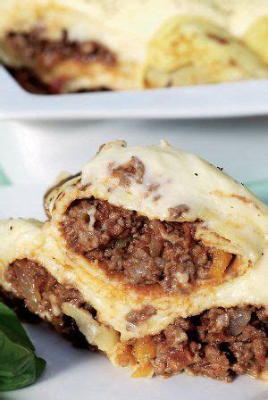 Passata, mince beef, sausages, ketchup, mild cheddar cheese, pepper and 5 more. Pannekoek-cannelloni | SuidAfrika Resepte/Tierlantyntjies | South african recipes, Minced beef ...