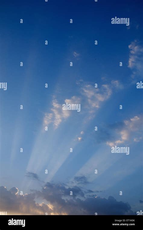 Sun Rays Ray Clouds Cloud Sunray Hi Res Stock Photography And Images