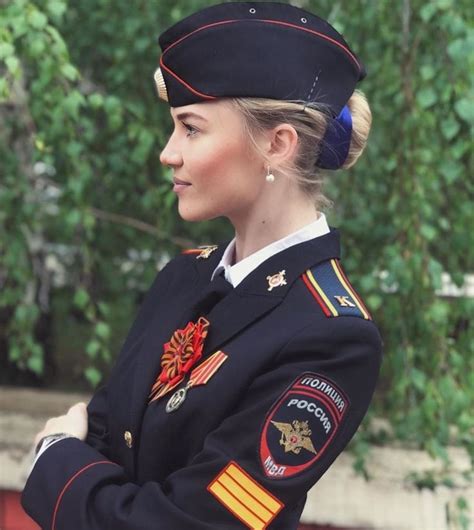 pin by hakan falez on women in uniform military women military girl army women