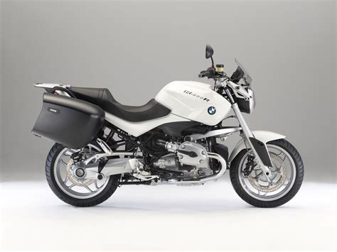ˈbeːˈʔɛmˈveː (listen)), is a german multinational corporation which produces luxury vehicles and motorcycles. BMW R 1200 R Touring Special - 2010, 2011 - autoevolution