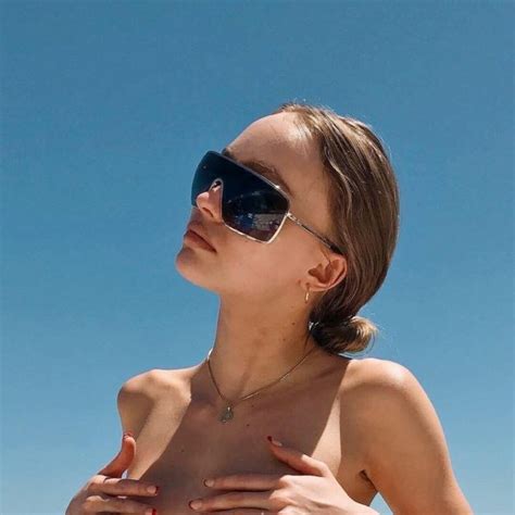 Lily Rose Depp Sexy 18 Photos The Fappening