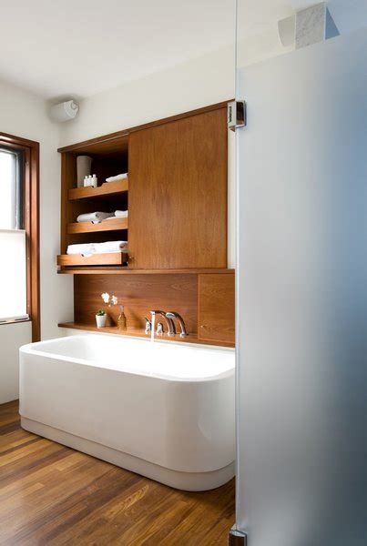 Prairie village whole home remodel. Photo 2 of 10 in 10 Ideas For the Minimalist Bathroom of ...