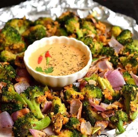 When you're looking for low calorie snacks in the supermarket, wouldn't it be handy to know which options won't ruin your diet? Crispy Garlic Roasted Broccoli | Low Calorie Broccoli Roast | Cooking From Heart