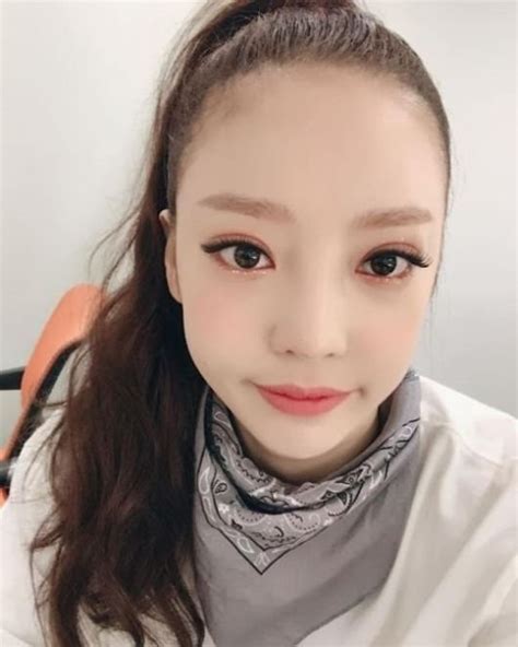 Netizens Accused Goo Hara Of Getting Plastic Surgery Here S How She Responded Koreaboo