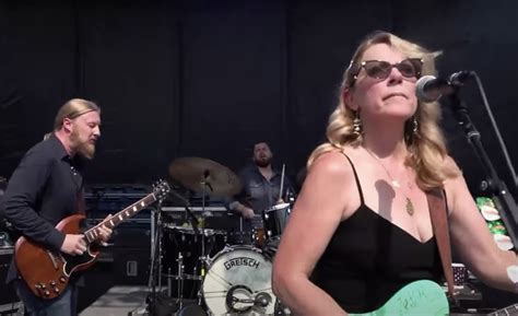 See Tedeschi Trucks Band Cover Derek And The Dominos Songs On ‘cbs This Morning Hollywood411 News