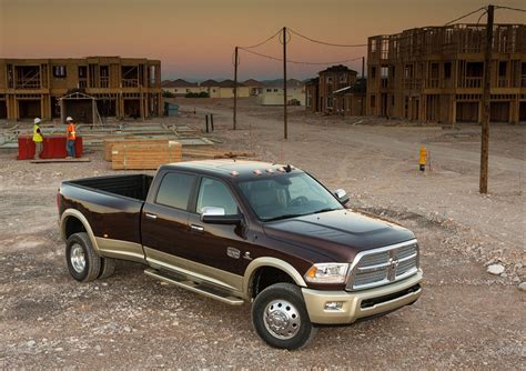 While both trucks perform admirably, the 2014 ram 3500 comes out on top in many ways. 2014 Ram Heavy Duty Price & Towing Capacity
