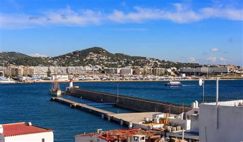 Ein großes angebot an eigentumswohnungen in ibiza finden sie bei immobilienscout24. Suoerb Wohnung im Jahr 2018 im Hafen von Ibiza renovieren