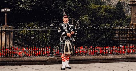 6 Best Bagpipe Music And Songs In Scotland