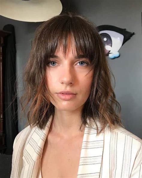 22 Cute And Easy French Bangs For 2024 Hairstyle Camp