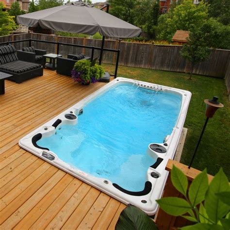 15 Stunning Hot Tub Landscaping Ideas Buds Pools Small Pools Pools For Small Yards Hot Tub