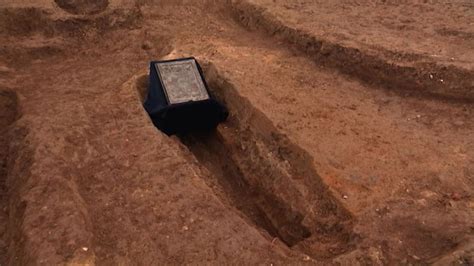 Remains Of Explorer Matthew Flinders Found Abc News