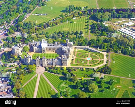 Aerial View Of Windsor Castle Hi Res Stock Photography And Images Alamy