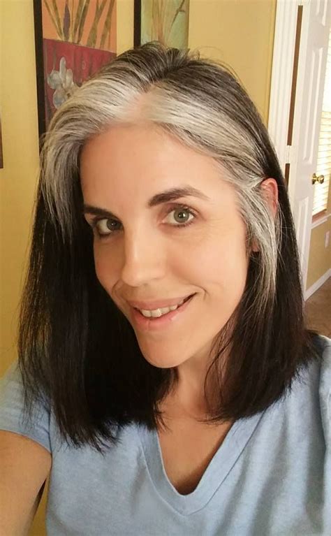 20 Transitioning To Gray Hair Fashionblog
