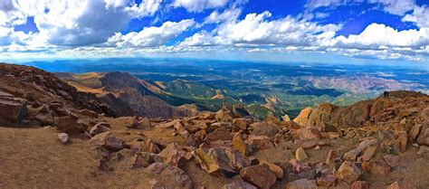 Pikes Peak Colorado Springs 14000ft Mountain — Colorado Springs
