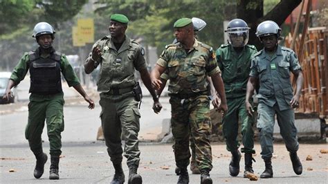 Tension In Guinea Political Clashes Lead To 1 Death Scores Injured