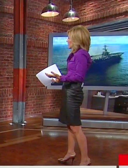 Alisyn Camerota In A Black Leather Skirt Female News Anchors Cnn
