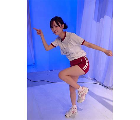 よーよーよー・由良ゆら、美脚披露の体操着姿で「ヨシ！」 Wwsチャンネル