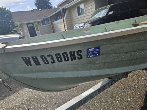 Starcraft 12ft Aluminum Fishing Boat With Ez Load Trailer For Sale In