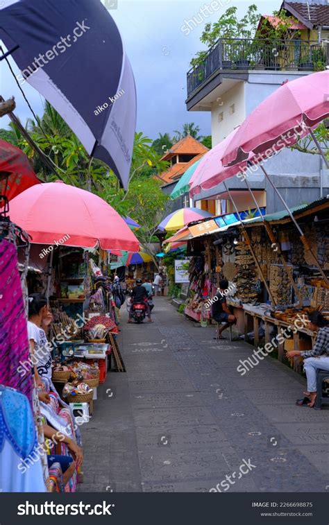 Ubud Art Market Bali Indonesia 20230224 Stock Photo 2266698875