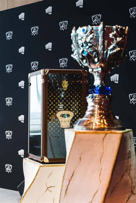 Louis Vuitton League Of Legends Trophy Trunk Case Hypebeast