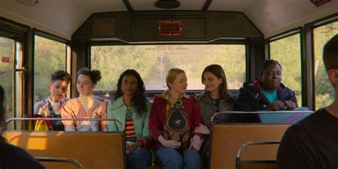 Revisit The Bus Scene From Sex Education Before Season 3 Los Angeles Times