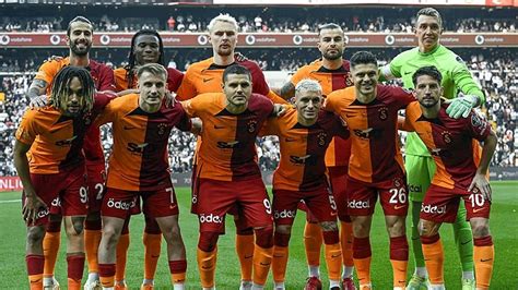 Galatasaray ın ilk 11 i belli oldu