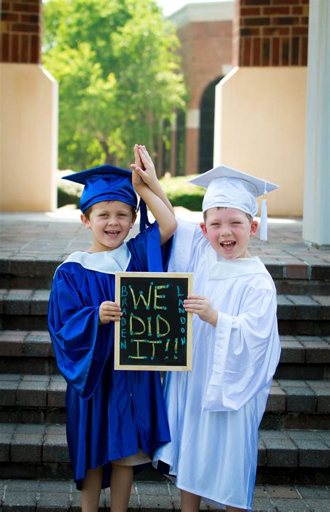 Cousins Graduating Pre K I Will Recreate This Picture For Their High
