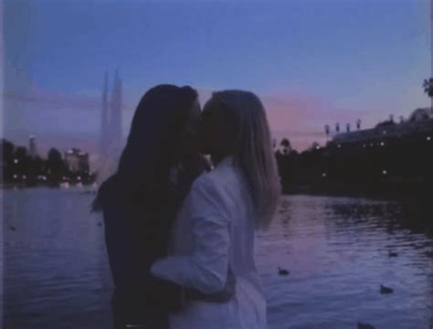 Lesbian Kissing S And Videos Lesbian Lesbians Kissing Lesbian Girl