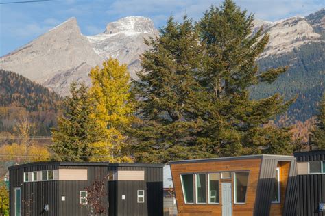 Tiny Homes At Snow Valley Lodging In Fernie Bc
