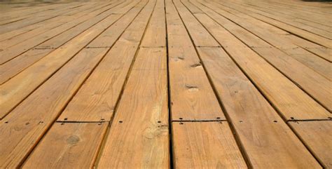 How To Stagger Deck Boards