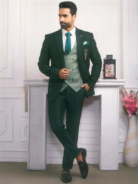 Royal Green Colour Imported Fabric Designer Mens Suits