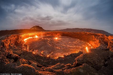 Hell Gate Lake Lava Burning For Hundreds Of Years