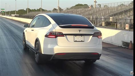 Tesla Model X Plaid Proves Itself As The Worlds Quickest And Most