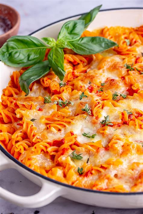 This Cheesy Pasta Bake Is A Vegetarian Feast Its So Easy To Make With