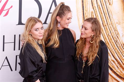 elizabeth olsen also copied mary kate and ashley s style popsugar fashion