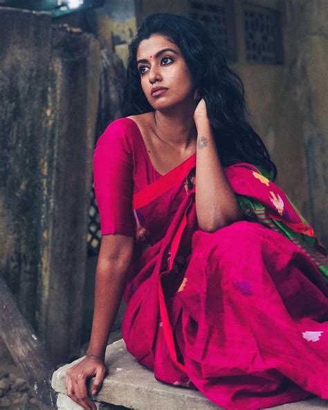 Indian Photoshoot Saree Photoshoot Beautiful Women Pictures Gorgeous Modern Saree Saree