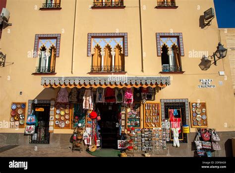 Souvenir Shop Spain Andalusia Cordoba Fotos Und Bildmaterial In Hoher
