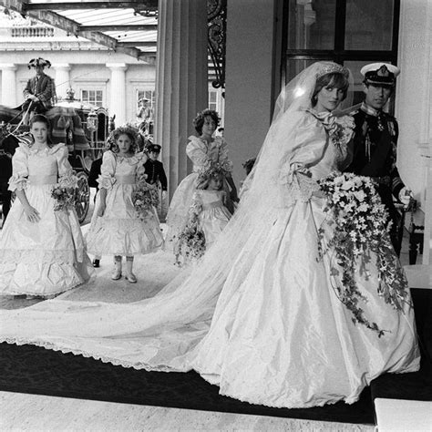 70 Rare Photos From Princess Diana And Prince Charles Wedding