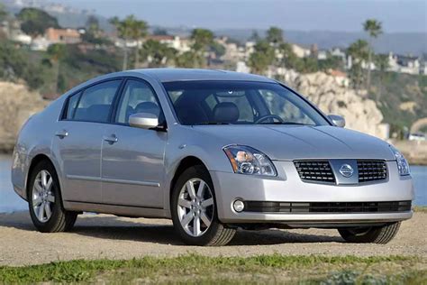 2005 Nissan Maxima Specs Price Mpg And Reviews