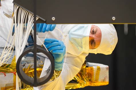 Self Portrait Of Nasas James Webb Space Telescope Marks Critical Test