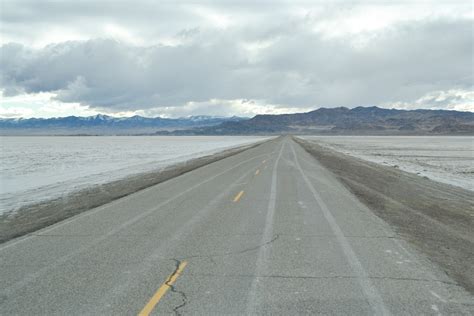 Visiting The Bonneville Salt Flats In Utah Jetset Jansen