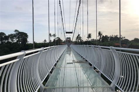 bali has the longest glass bridge in southeast asia bali expat